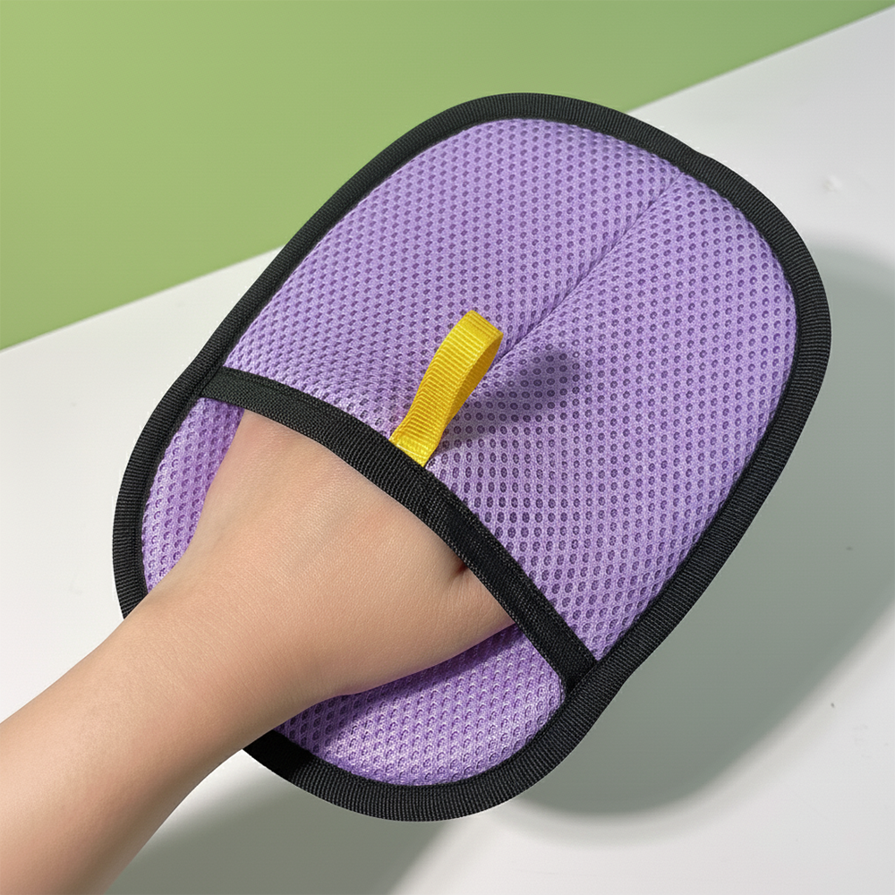 HomeCleanGoods™ CleanPaw Pet Hair Swiping Glove