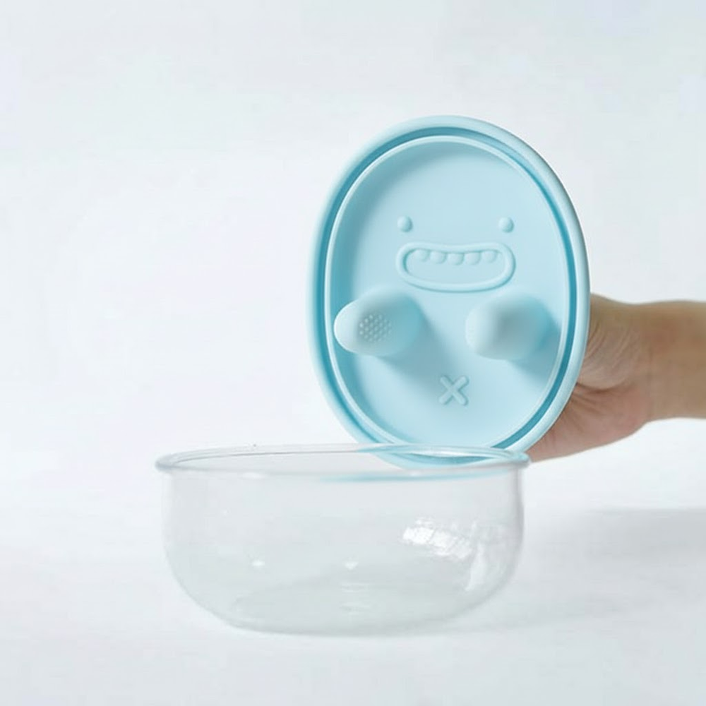 HomeCleanGoods™ TouchFree SnackGrip Silicone Container